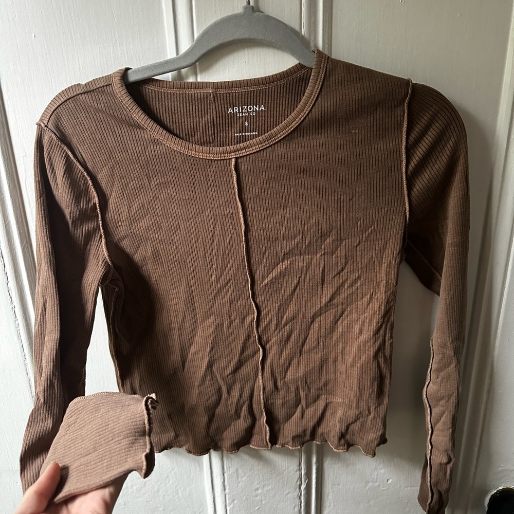 Arizona Jean Company Brown Ribbed Crop Long Sleeve Tee